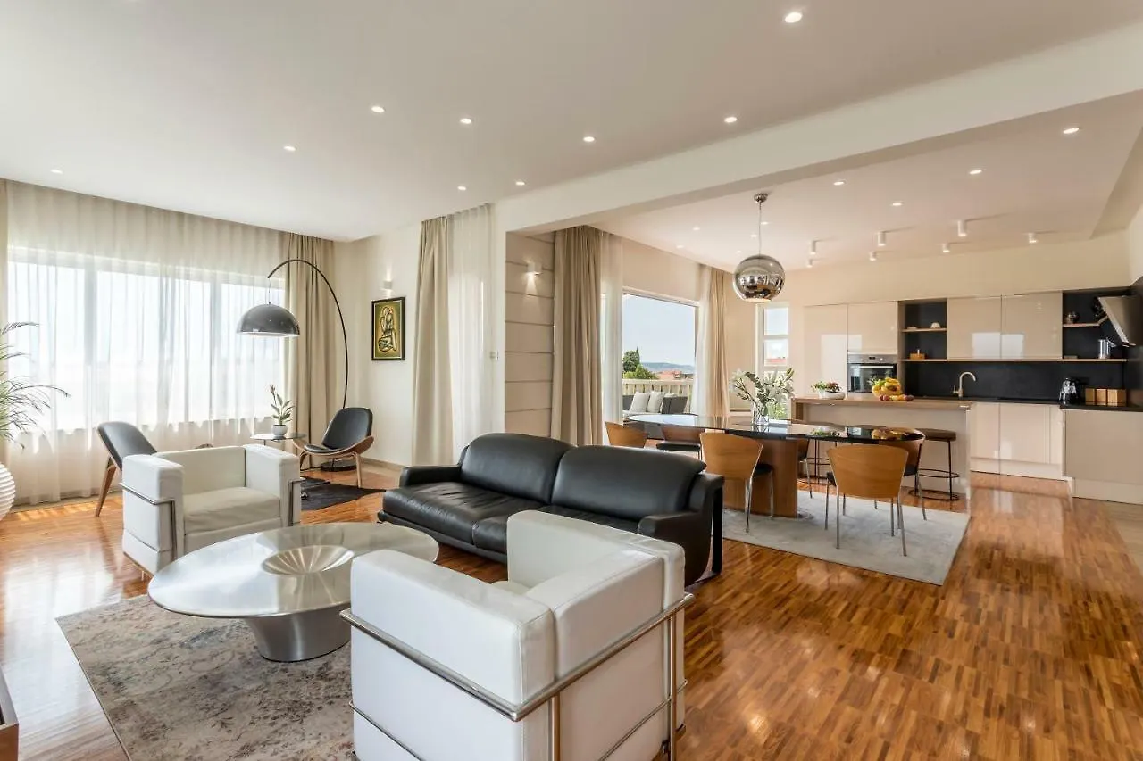 Villa Fox Exclusive Kastela Croatia