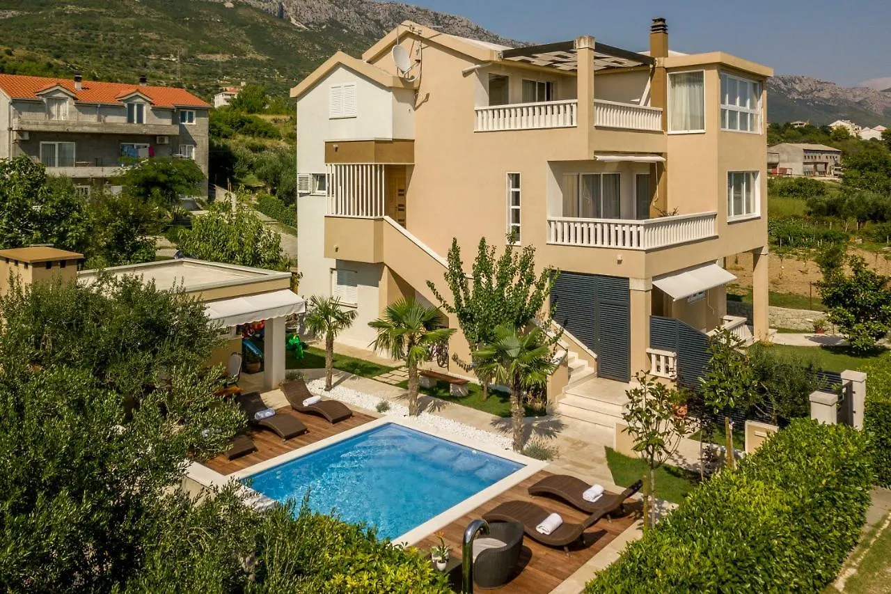 Villa Fox Exclusive Kastela
